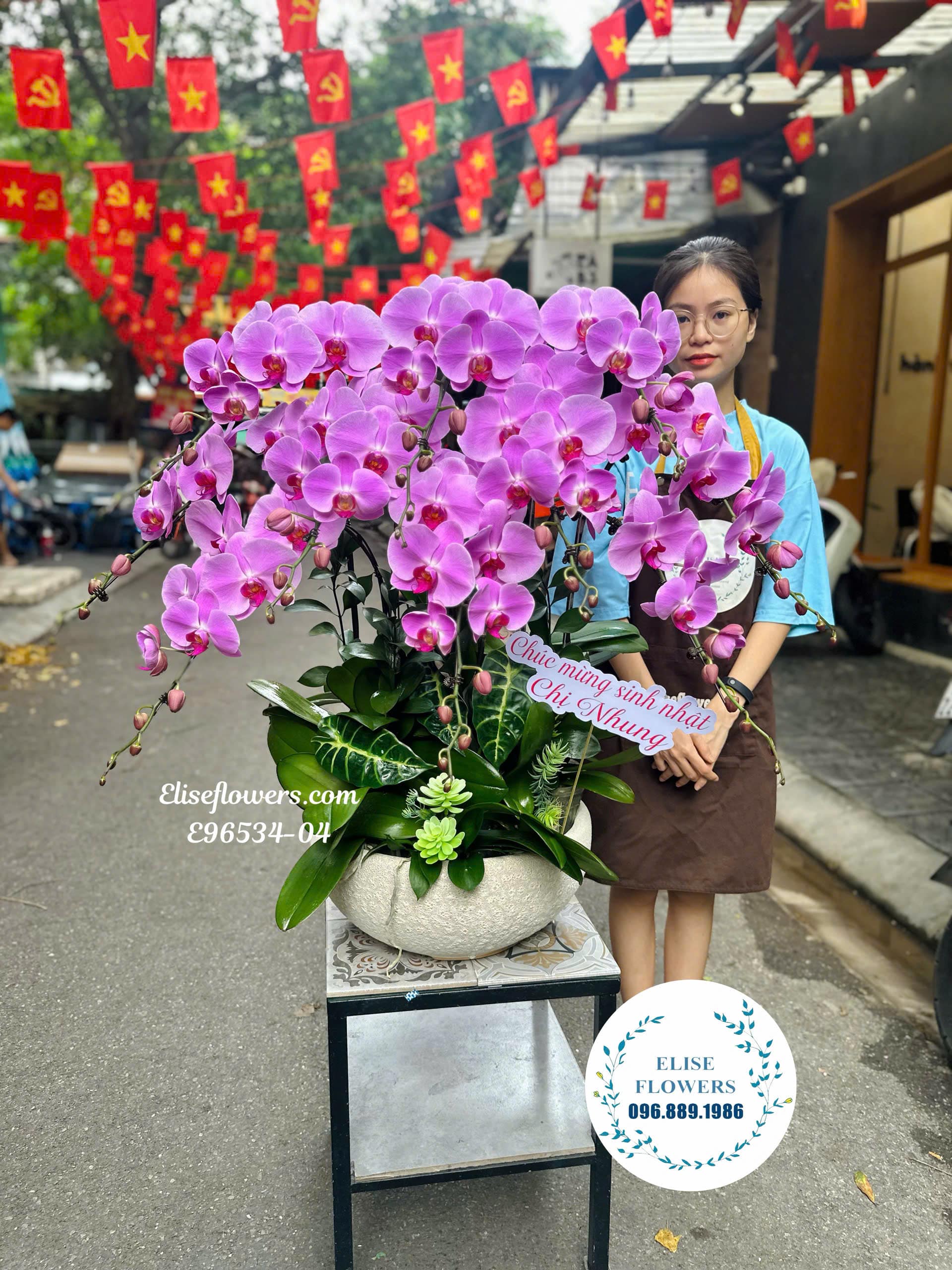 Lan Hồ Điệp Hà Nội. Chậu Lan Hồ Điêp Tím Cao Cấp Mừng Sinh Nhật Tại Cầu Giấy| Eliseflowers