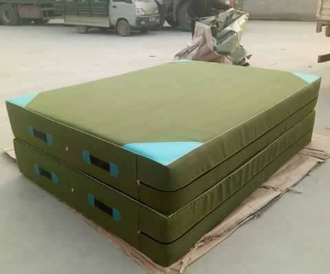 Đệm nhào lộn tập kỹ thuật