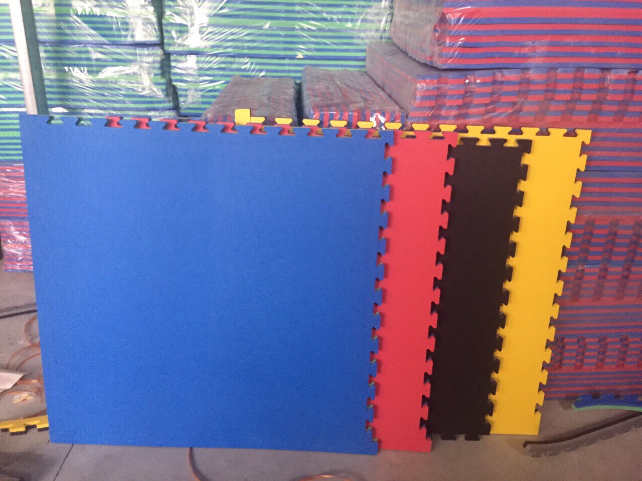 Thảm xốp TKN