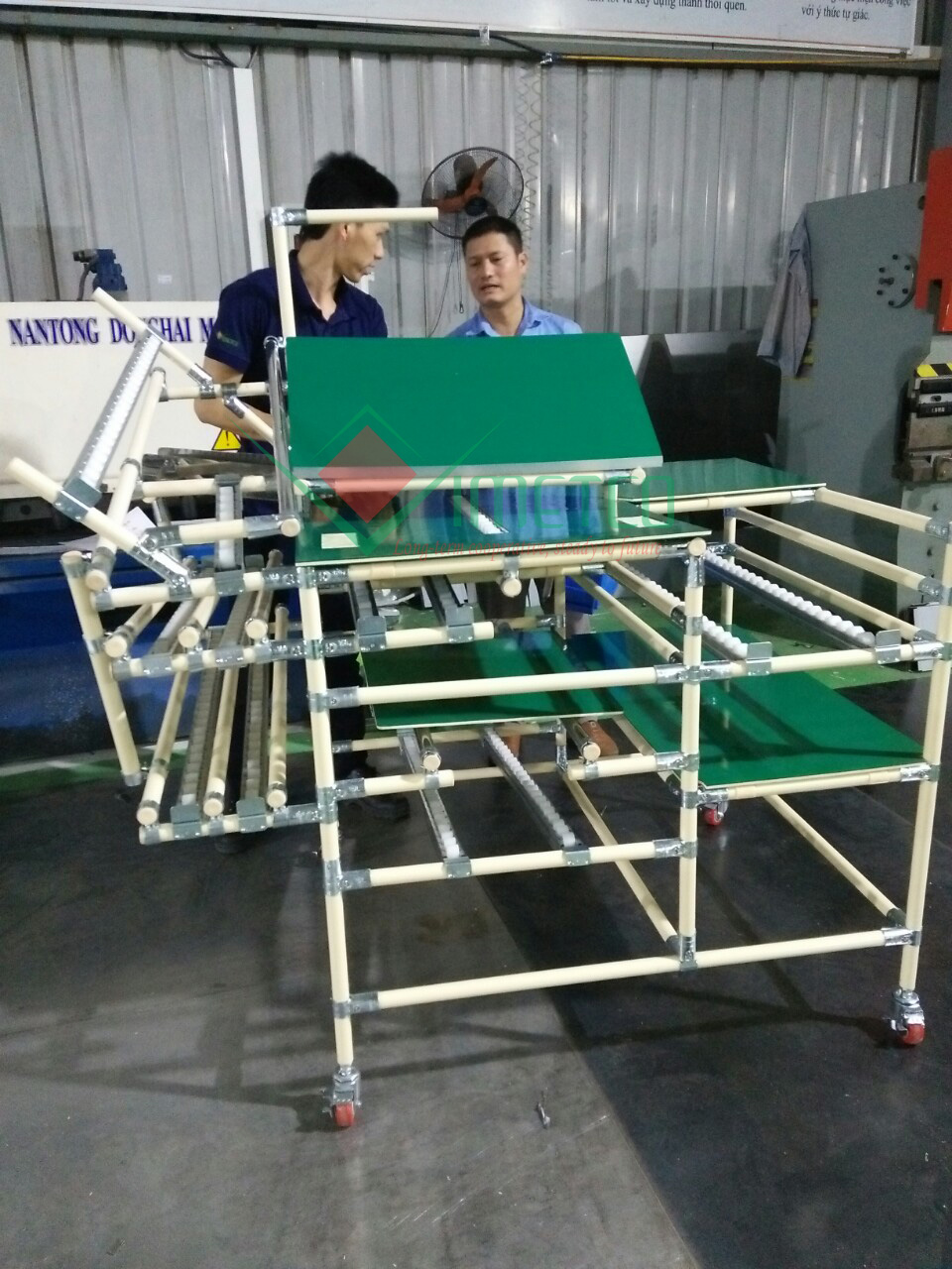BÀN THAO TÁC - BÀN CÔNG NGHIỆP VIMETCO