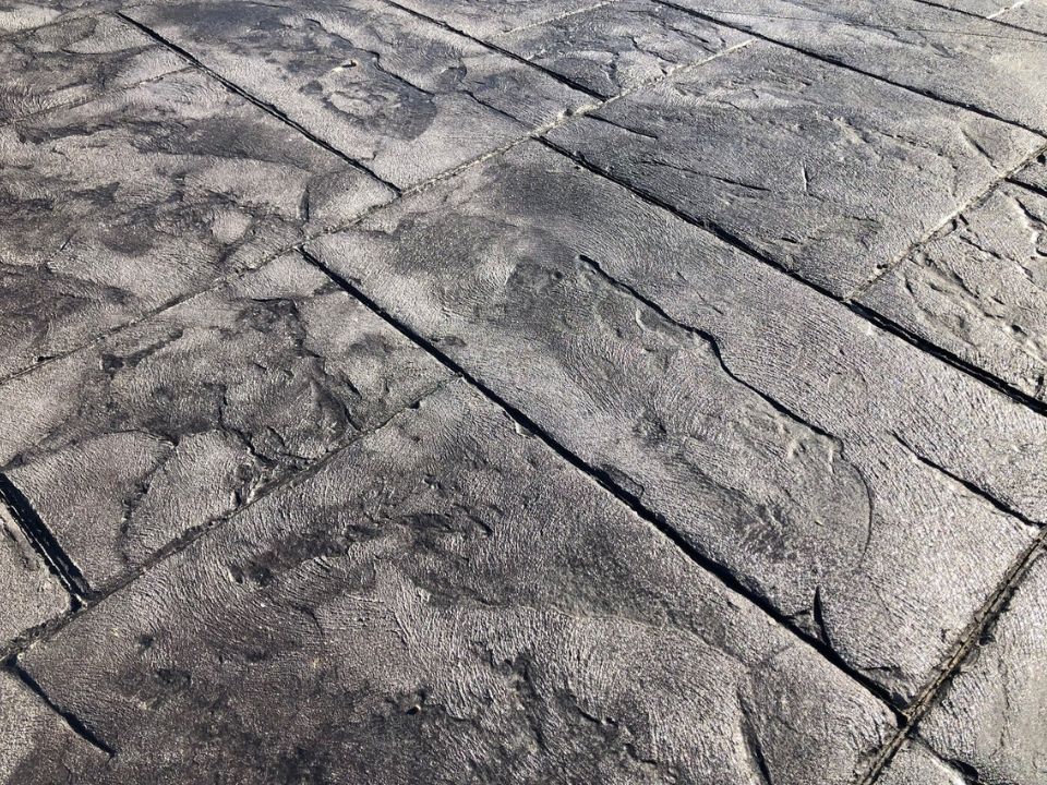 Vietbeton tư vấn thi công bê tông áp khuôn với độ dày tiêu chuẩn