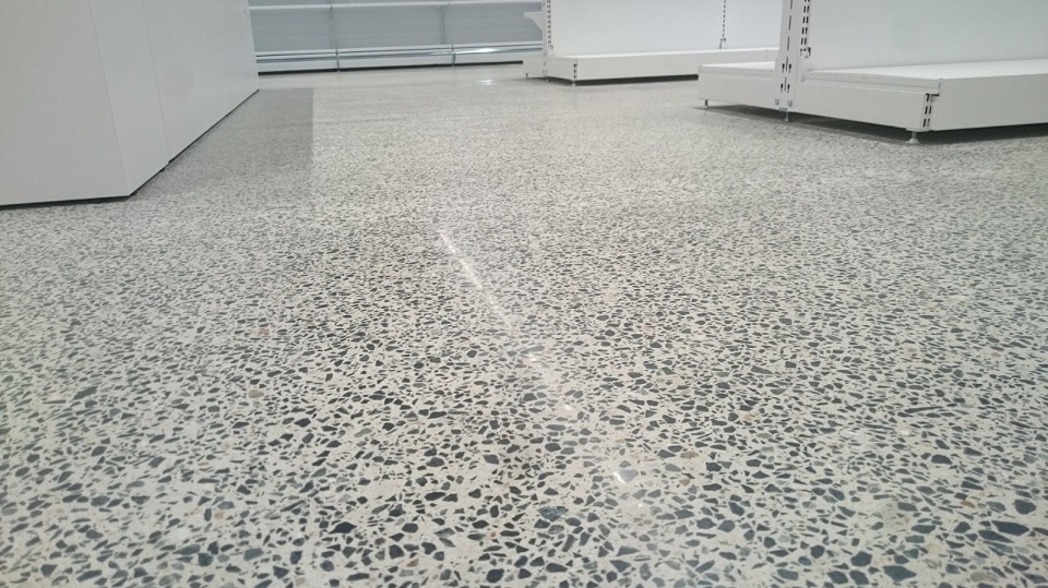 Sàn đá mài terrazzo tại siêu thị (Ánh sưu tầm)