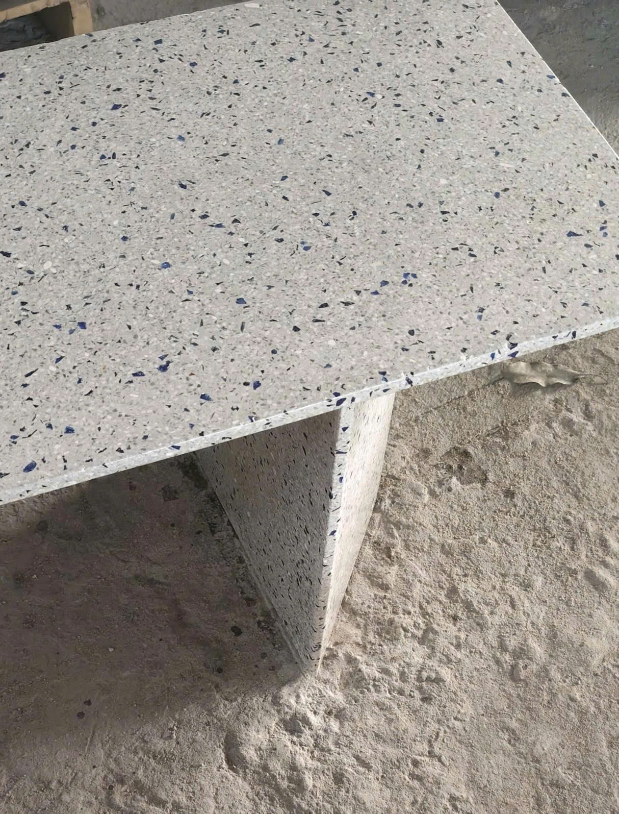 Ghế terrazzo tái chế thủy tinh - Vietbeton