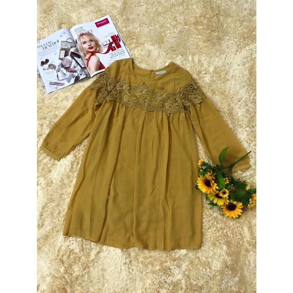 Đầm oversize dài tay phối ren