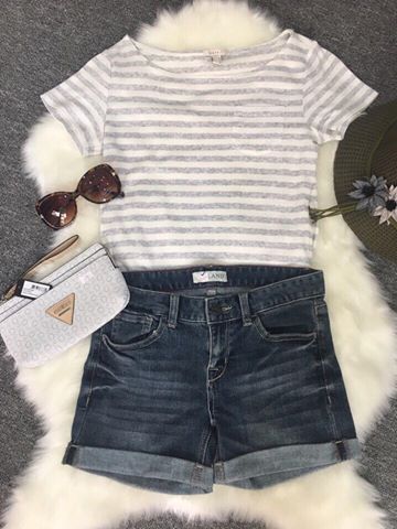 Short E.l.a.n.d xuất hàn