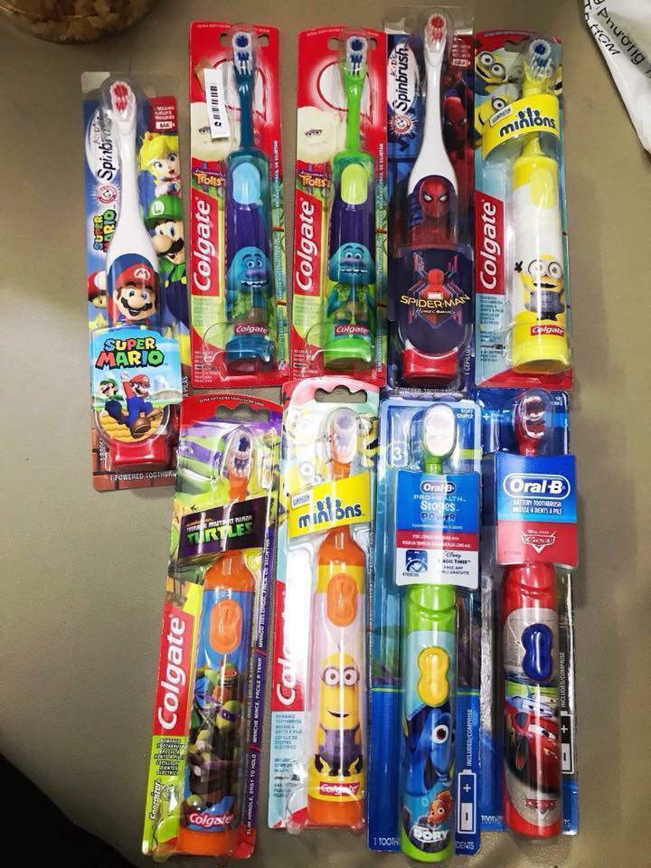 BÀN CHẢI ĐÁNH RĂNG ĐIỆN ORAL-B / COLGATE