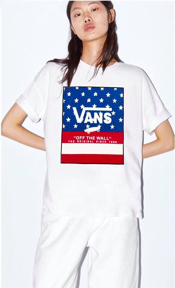 Vans oversize form suôn rộng