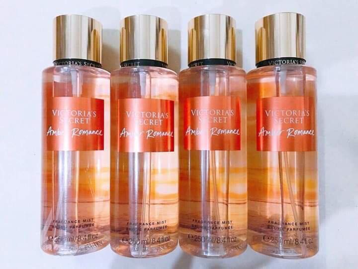 Xịt thơm toàn thân Victoria's Secret Fragrance Mist Amber Romance 250ml