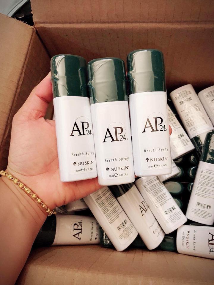Xịt miệng AP24 của Nuskin.