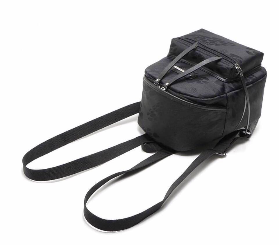 Balô nhỏ xuất Mỹ