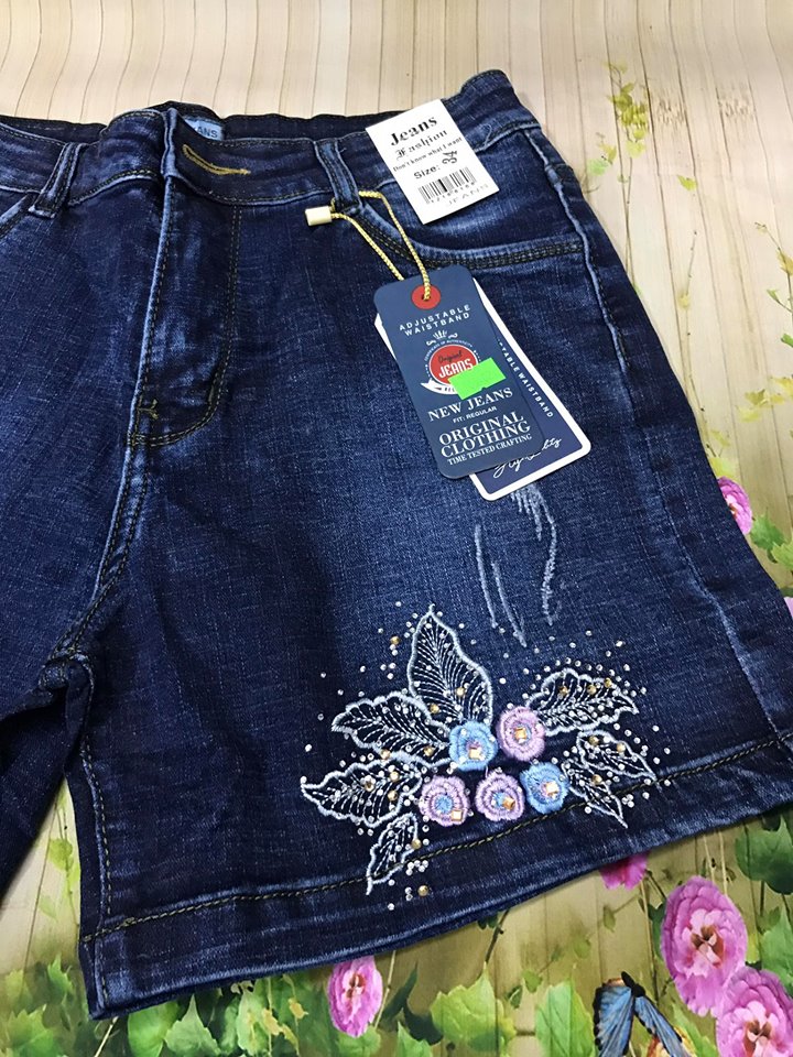 Short thêu