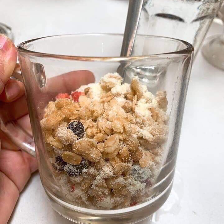 NGŨ CỐC CALBEE NHẬT 800g