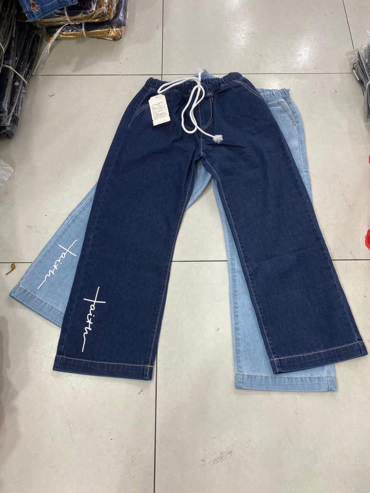 Culoss jean mềm ống rộng form mặc suôn