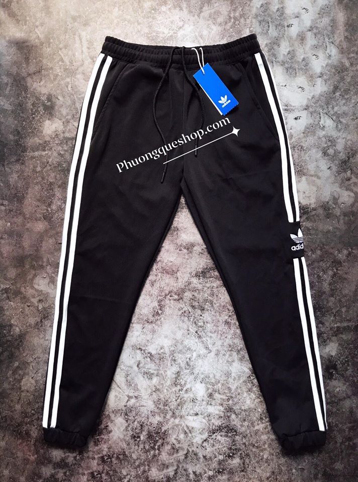 Quần thể thao dáng jogger