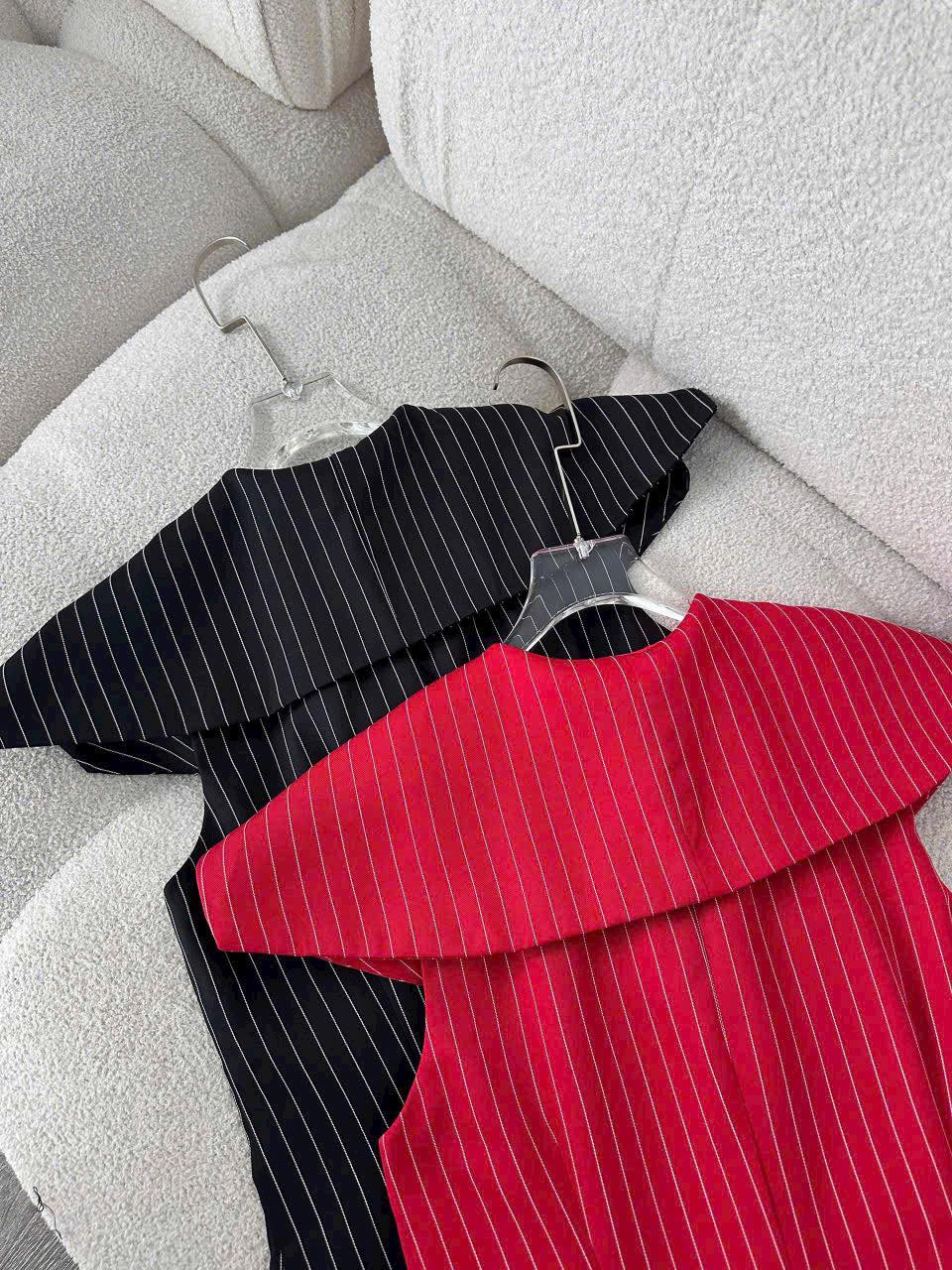 Đầm Hobbs . Size 2,4,6