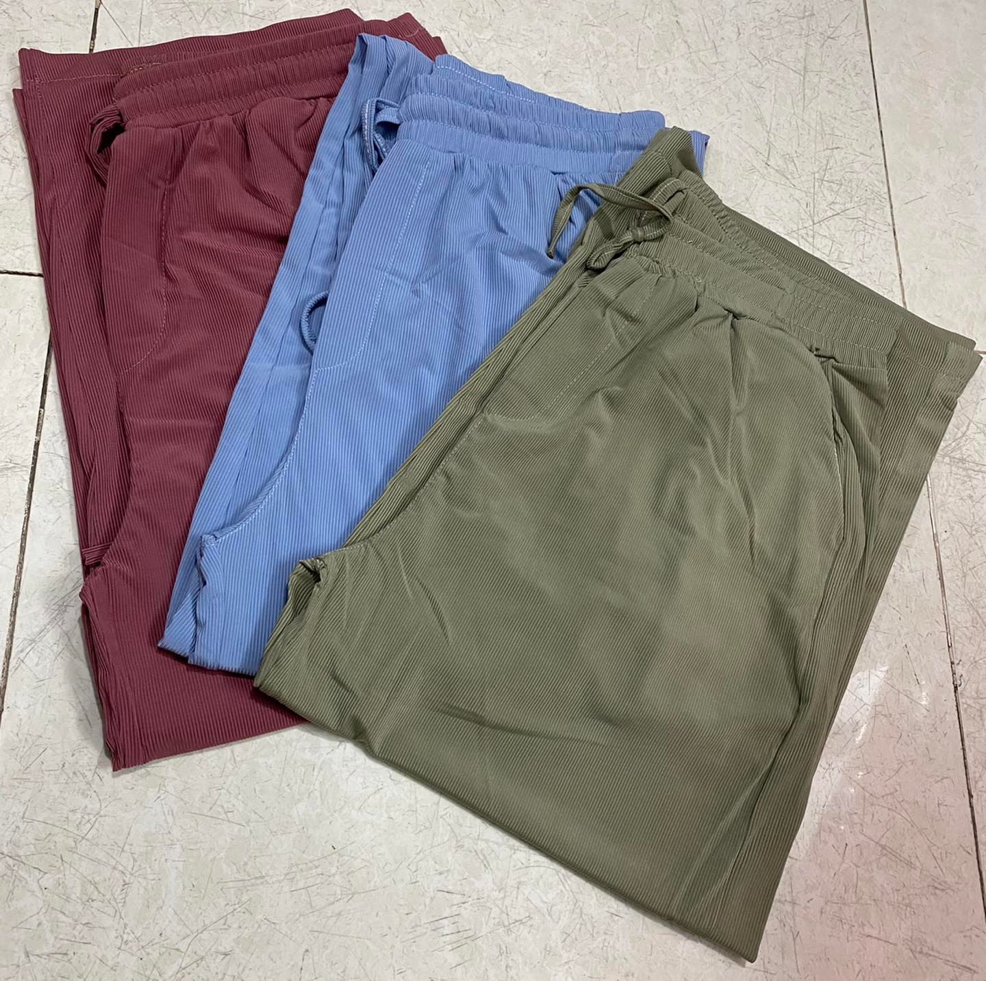Free siZe - Mặc nhà phối cùng áo trơn nhé