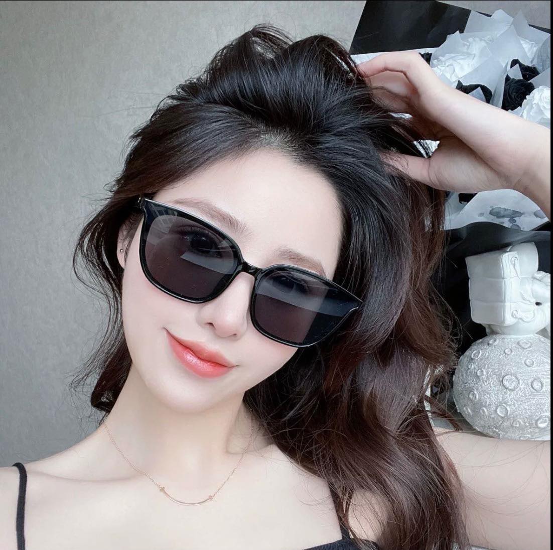 Kính máy xịn đẹp