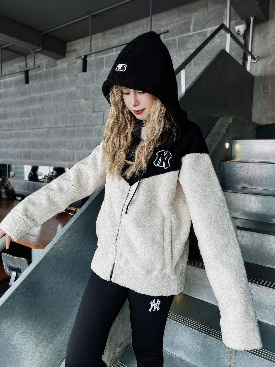 Áo lông cừu MLB...siêu ấm áo lại cute