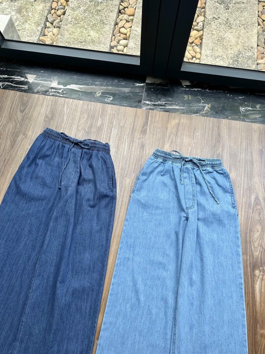 Quần Denim xước nhẹ