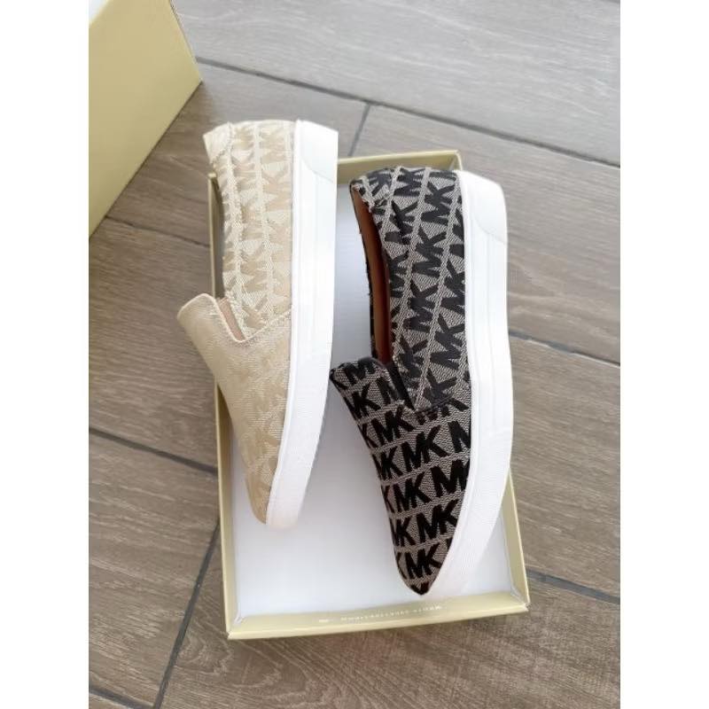 Slip on M**icheal kors logo