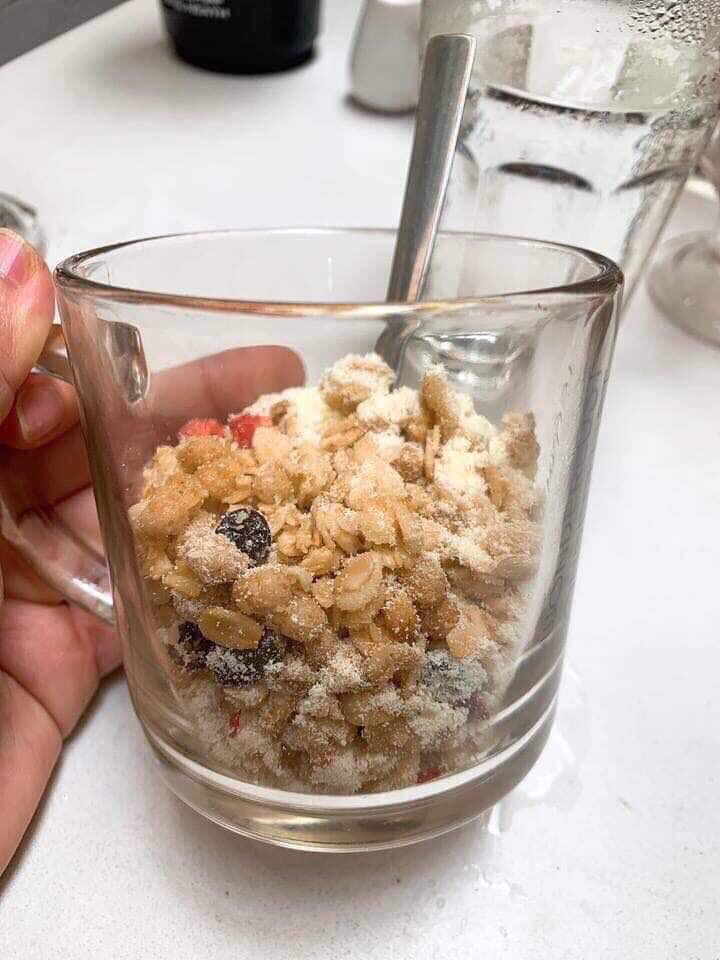 NGŨ CỐC CALBEE NHẬT