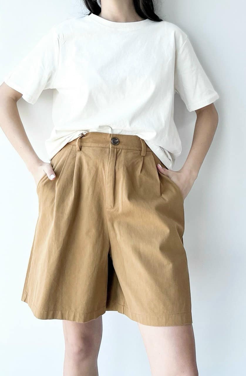 Linen bermuda short