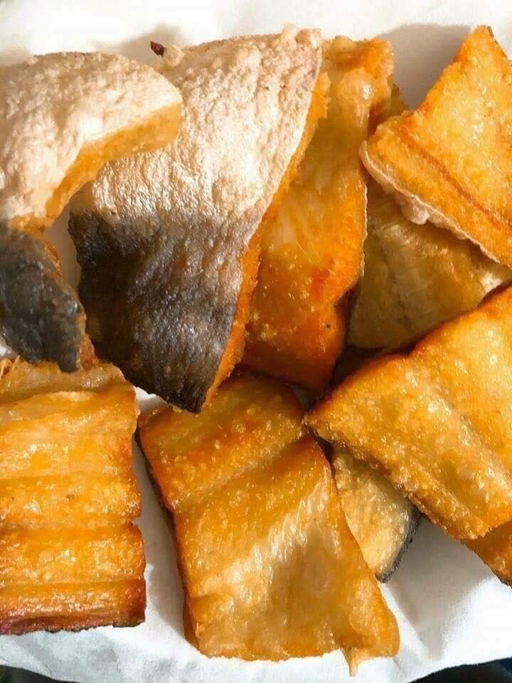 Cá dứa nuôi bè