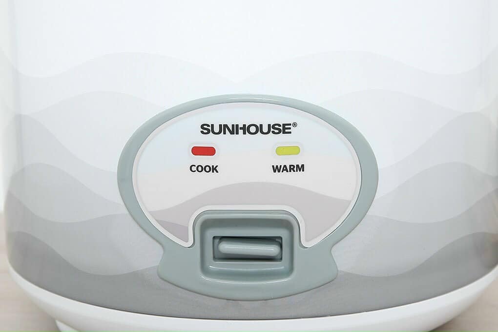NỒI CƠM ĐIỆN 1.8L SUNHOUSE SHD8602