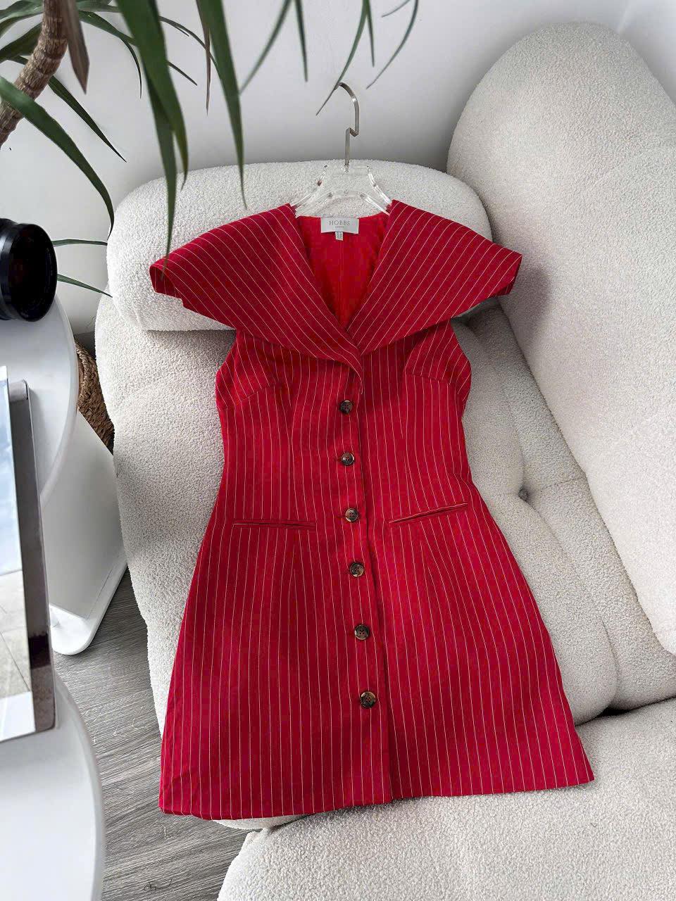 Đầm Hobbs . Size 2,4,6