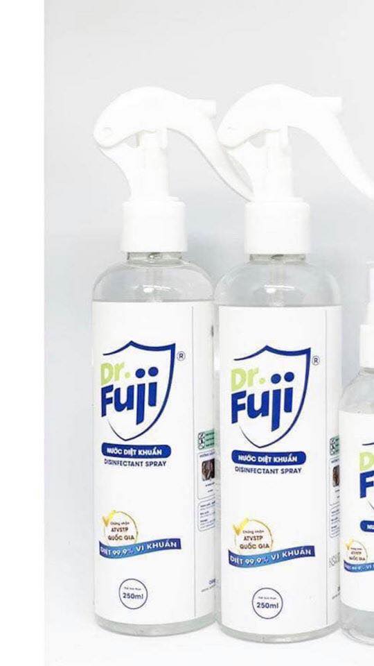 Xịt khuẩn tất cả đồ dùng gia đình,