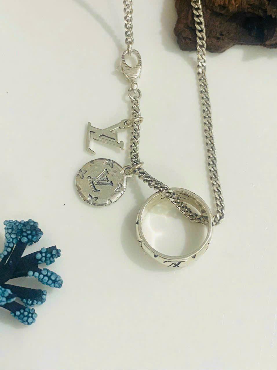 Bộ dây chuyền LV 2 in 1 - LV AUTH