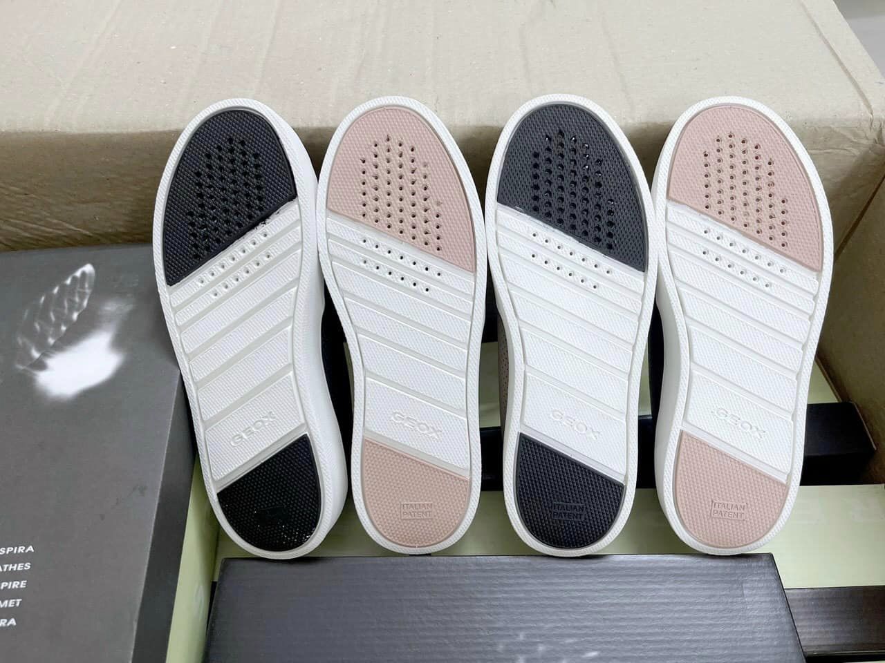 GIÀY SLIP ON