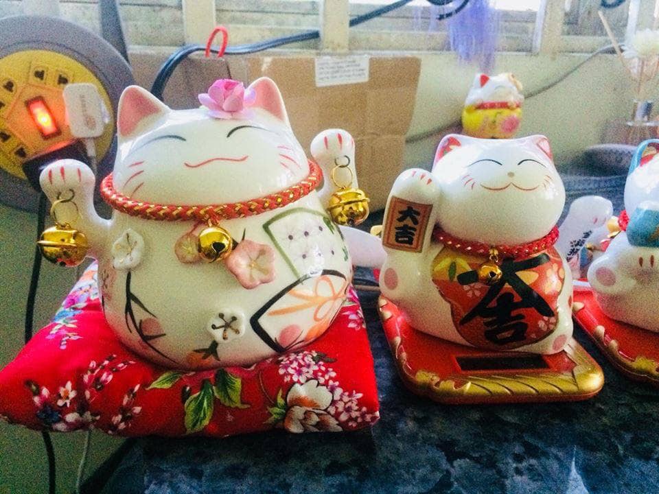 MÈO THẦN TÀI MANEKI NEKO