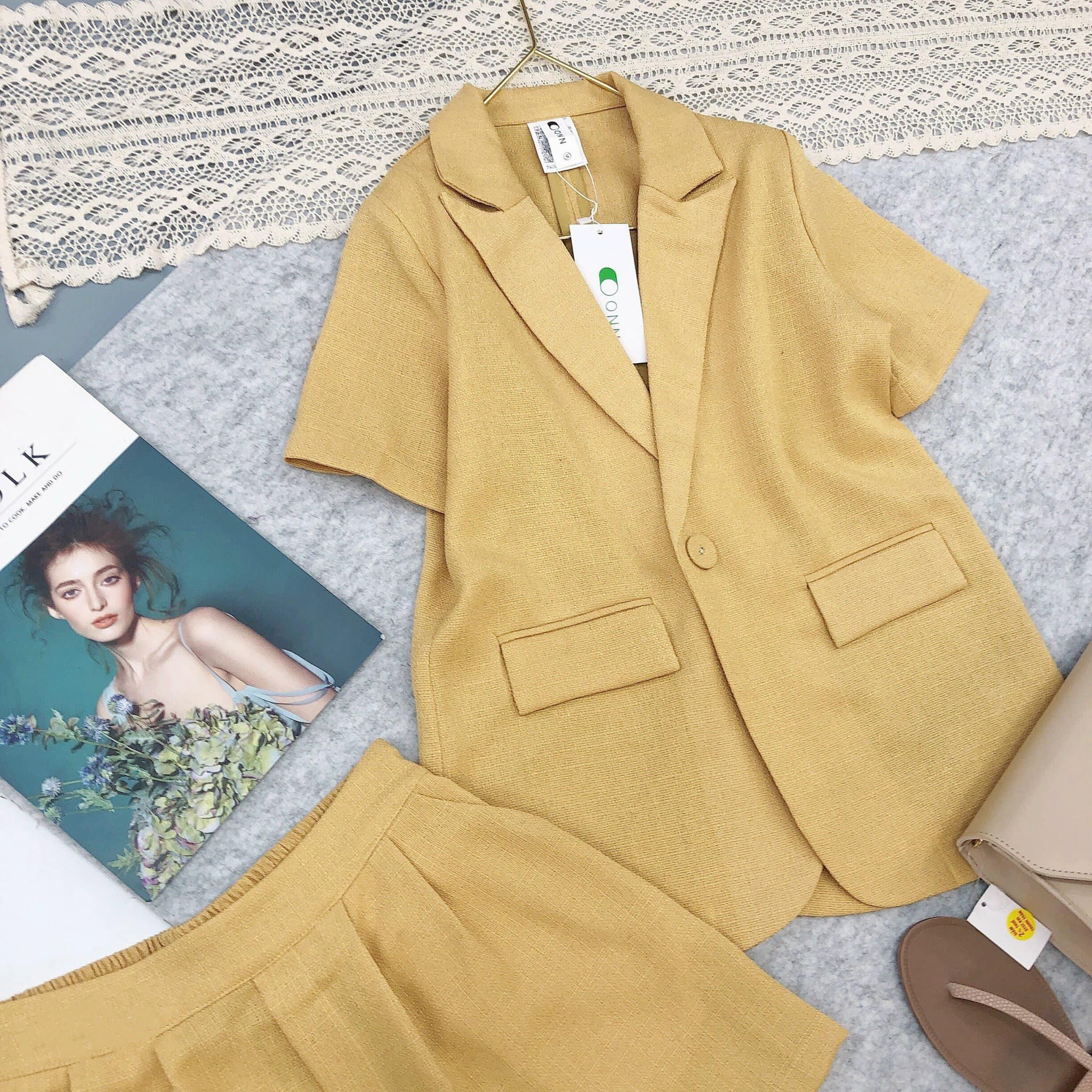 Set Blazer tay cộc mix quần short- vải Linen cao cấp