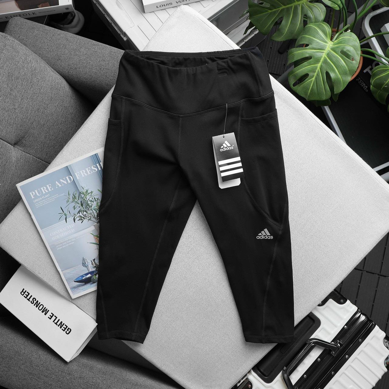 Quần yoga nữ lửng adidas onweb 2023