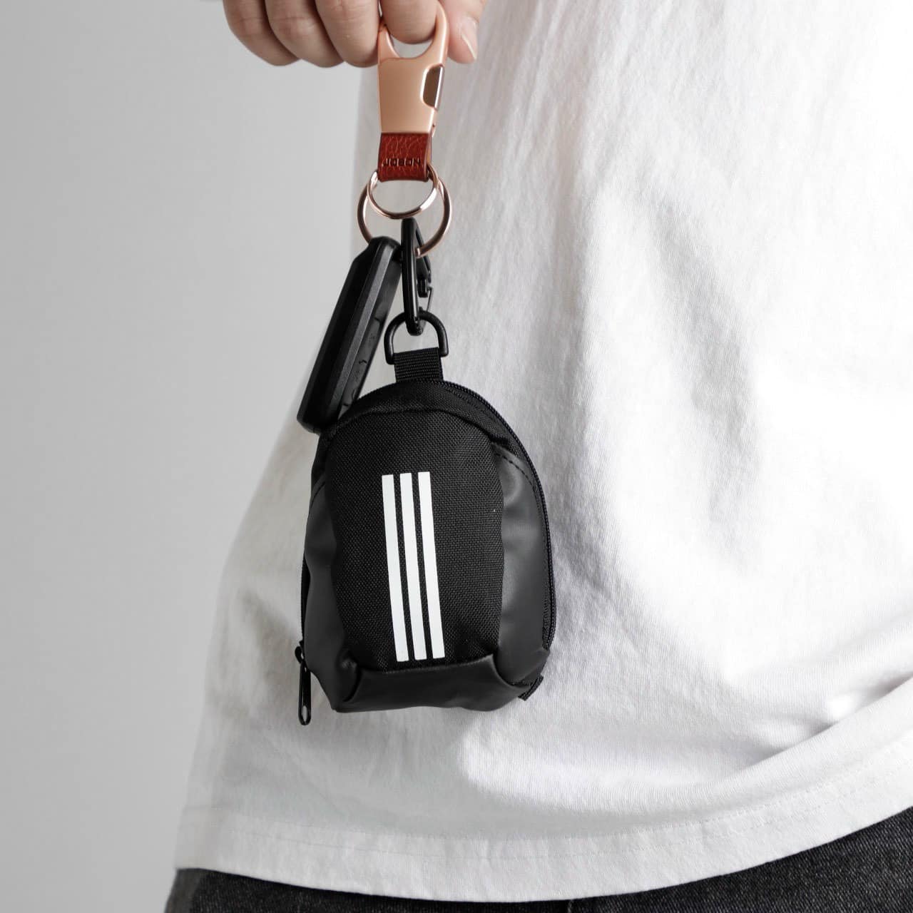Móc khoá - Adidas Tiny Bag