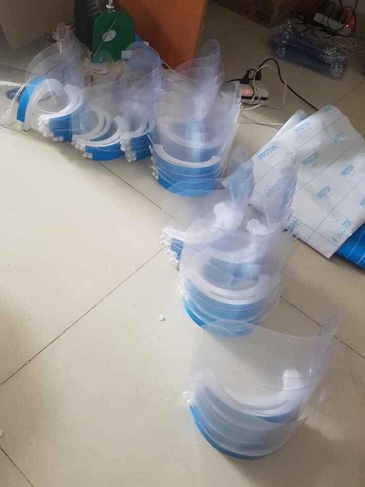  Mặt nạ chống virus loại mềm bo viền như hình