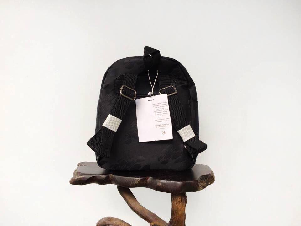 Balô nhỏ xuất Mỹ