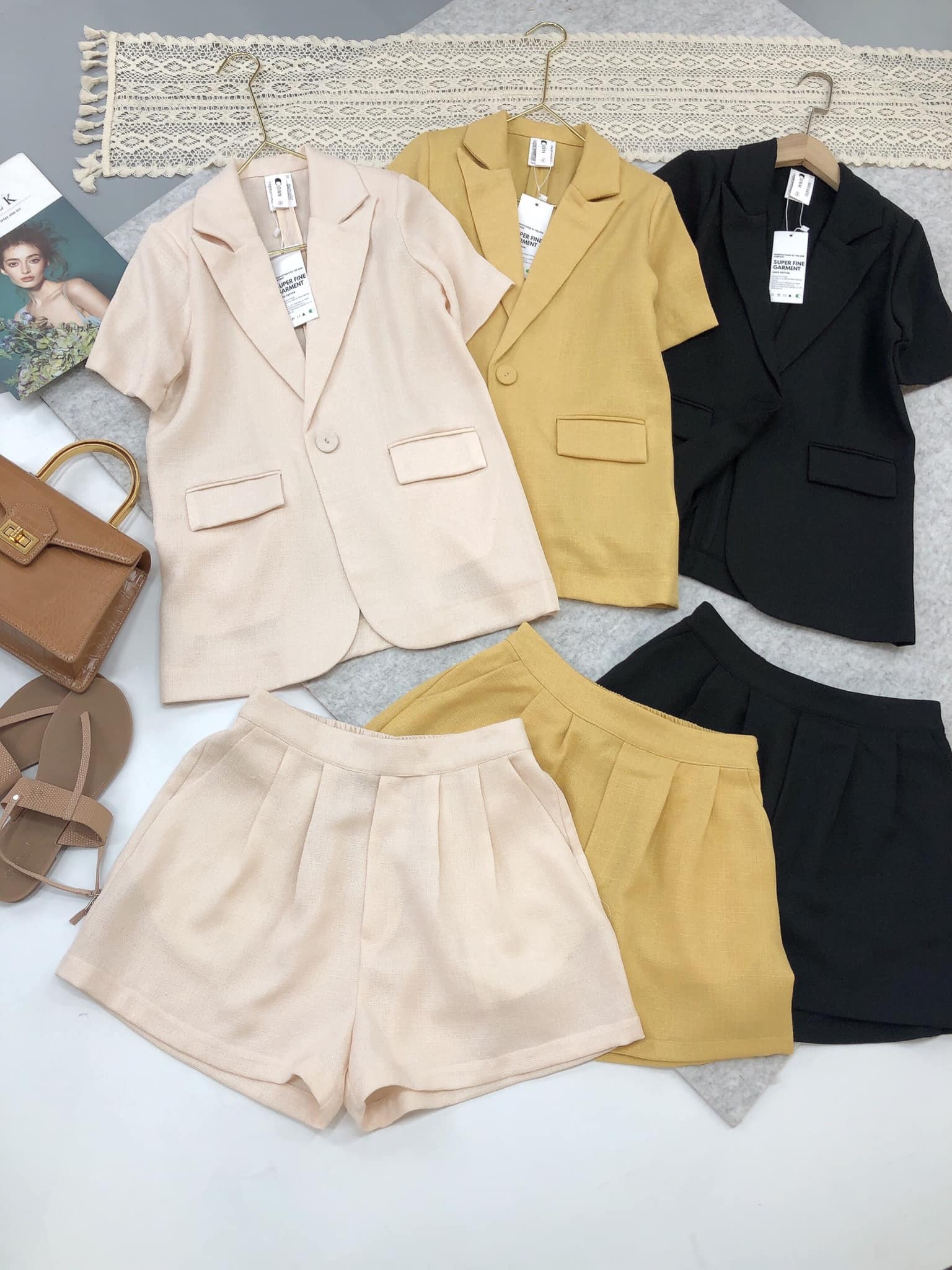 Set Blazer tay cộc mix quần short- vải Linen cao cấp