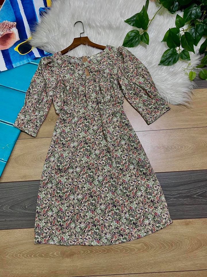 Đầm lụa tay lỡ