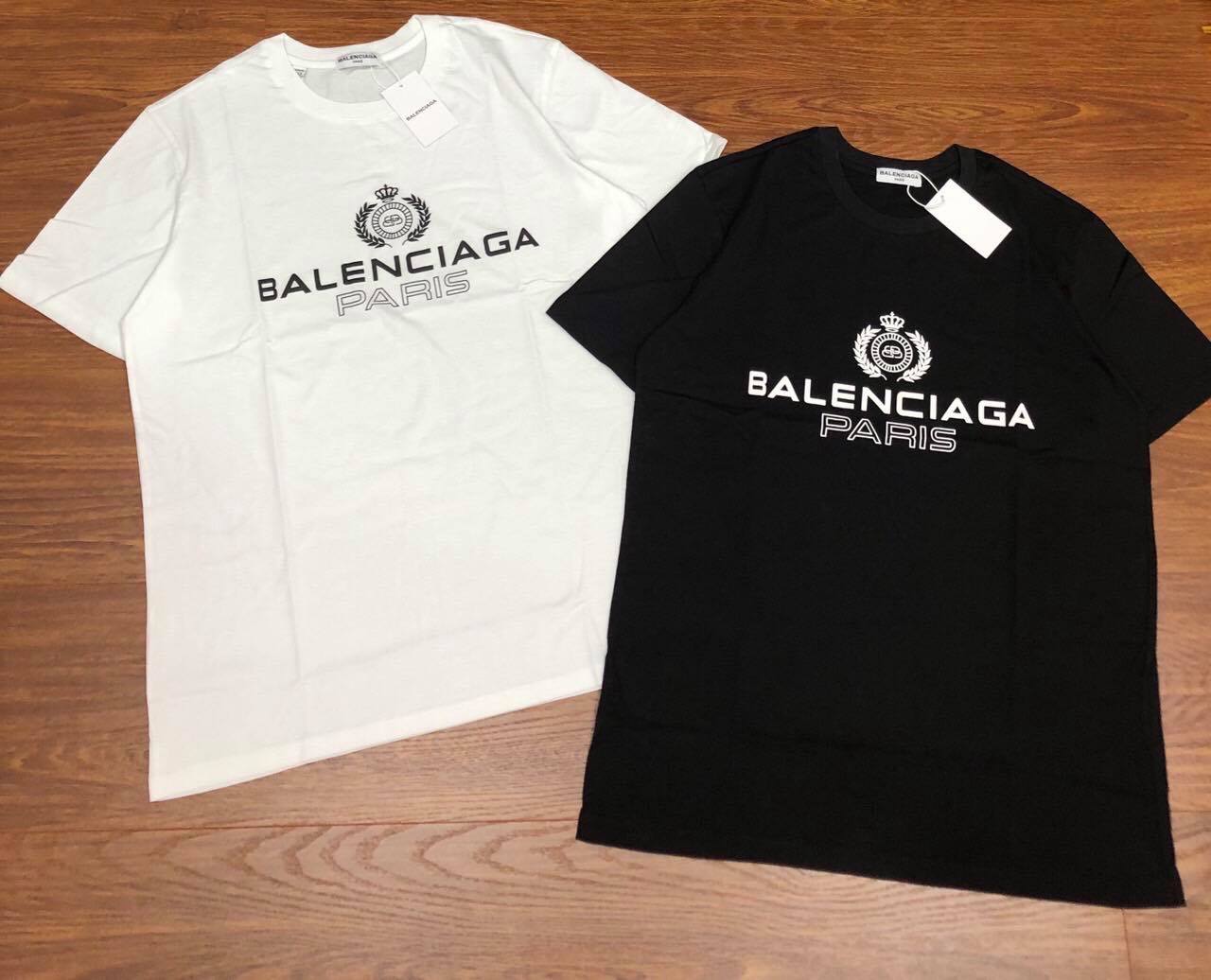Áo thun balenciga