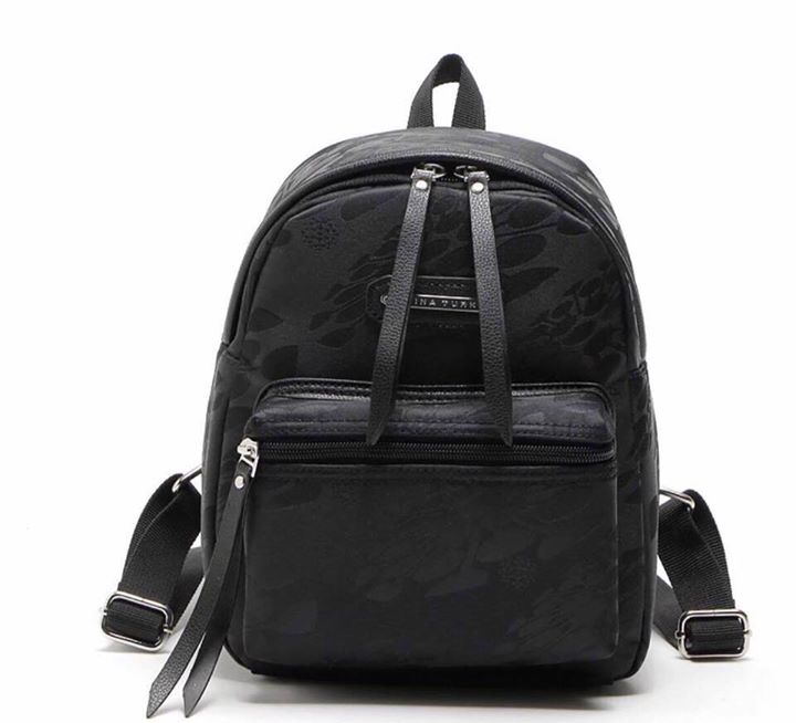 Balô nhỏ xuất Mỹ