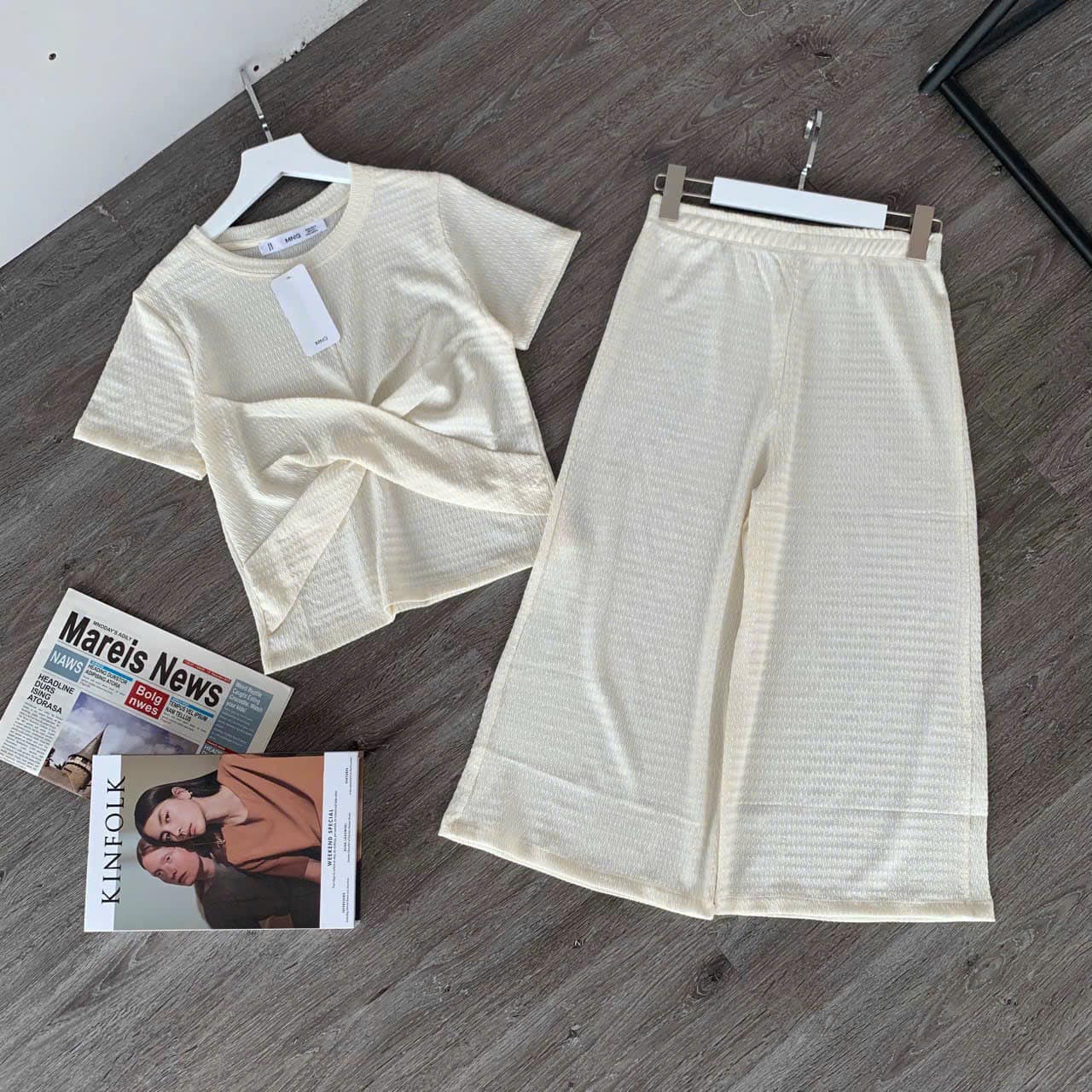Bộ mango lửng xoắn eo