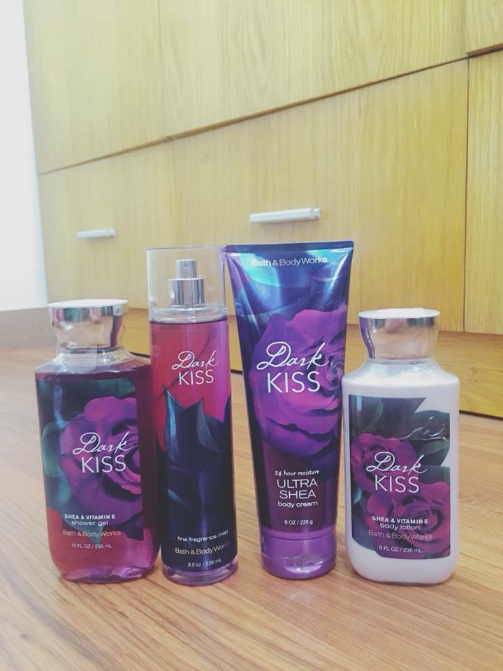 Dark Kiss