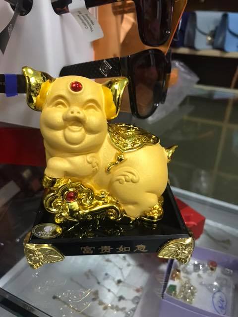 Heo may mắn cho năm Kỷ hợi 2019!