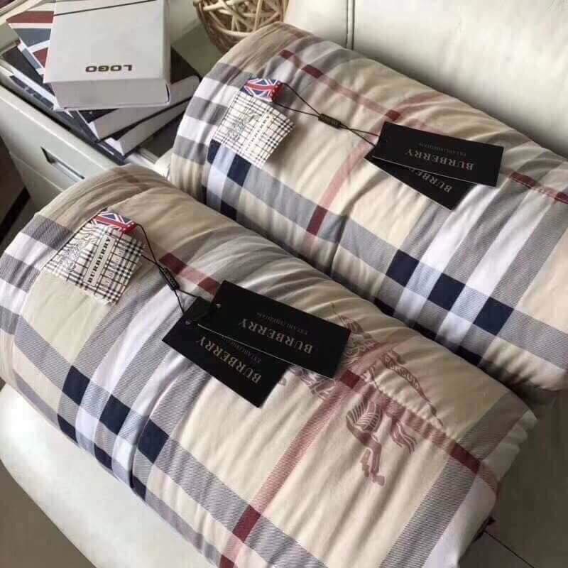 Bộ chăn ga của bbr