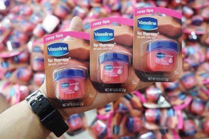 Dưỡng môi Vaseline Rosy lips
