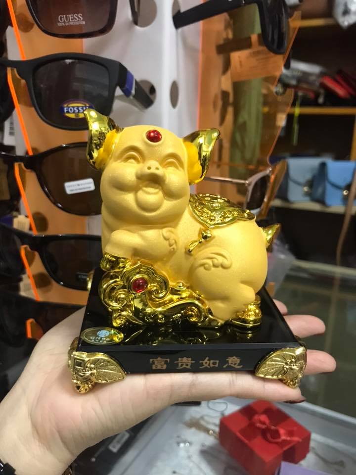 Heo may mắn cho năm Kỷ hợi 2019!