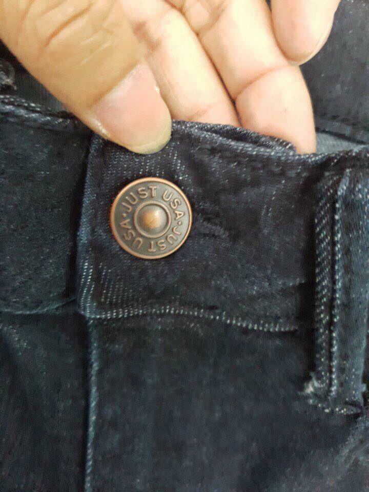 Quần jean skinny hiệu Just Usa.