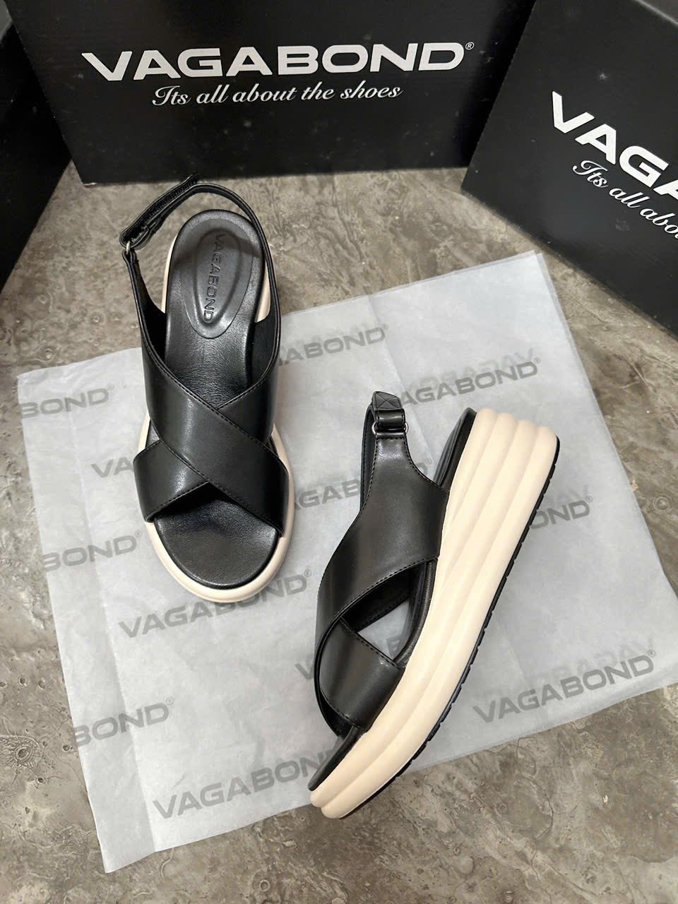 Giày Vagabond sandal da microfiber